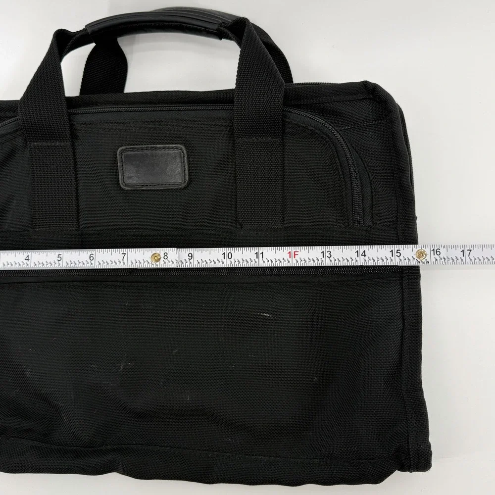 Tumi Black Nylon Expandable Laptop Briefcase Messenger Bag Travel Vacation‎ Gift